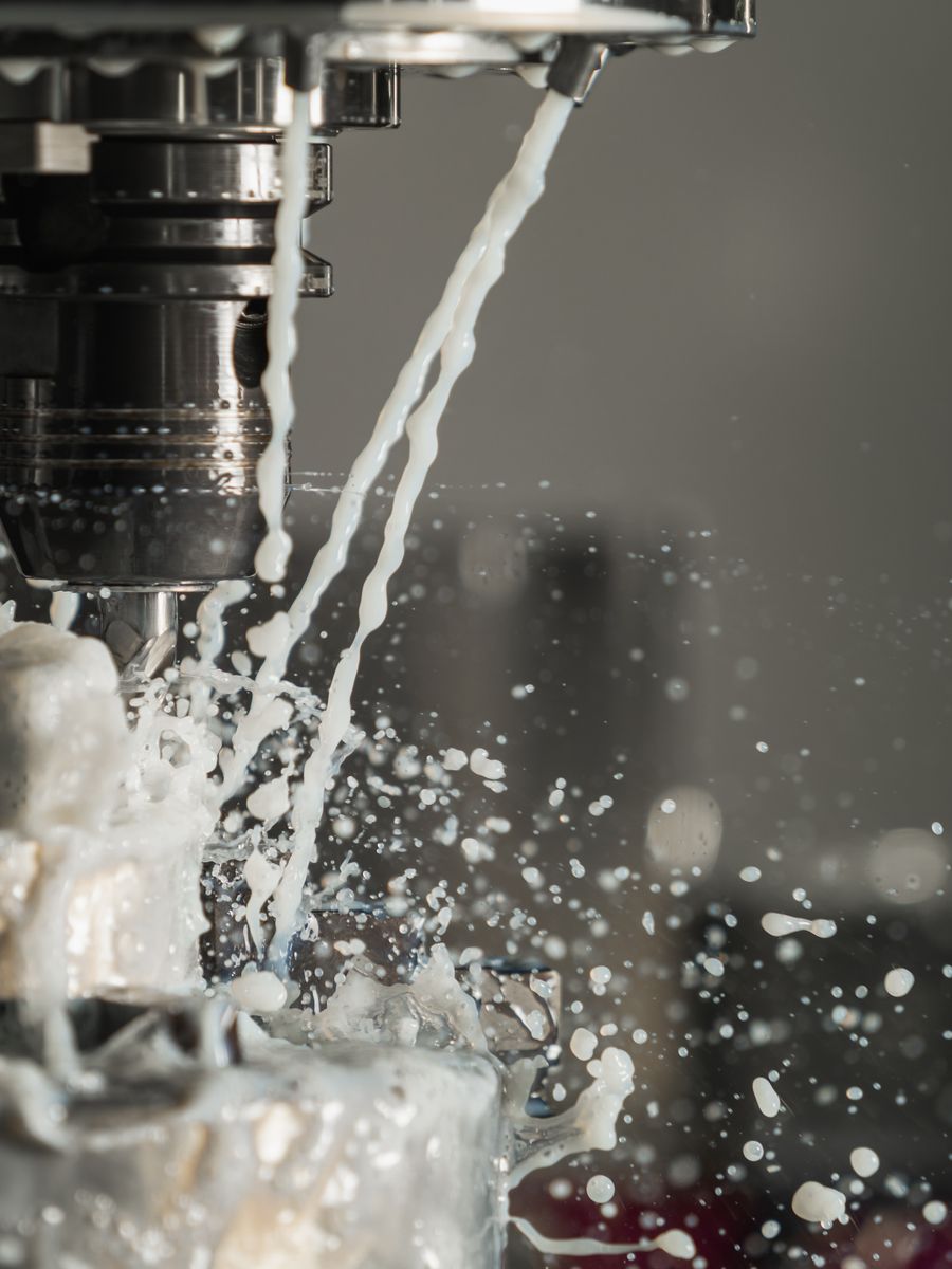 Präzise CNC-Bearbeitung im Maschinenbau